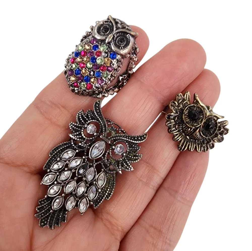 Bundle of 3 Owl Rings Antique Silver And Brass Tone With Rhinestones - Picture 15 of 15